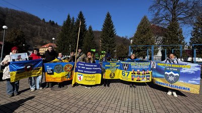 У Рахові провели акцію підтримки військовополонених і зниклих безвісти