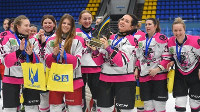 Харківські "Пантери" - чемпіонки України з хокею