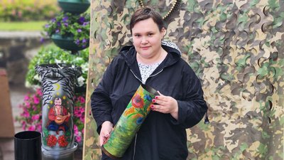 Польова кухня, вироби майстрів, речі з фронту: у Луцьку – благодійний ярмарок на підтримку ЗСУ Польова кухня, вироби майстрів, речі з фронту: у Луцьку – благодійний ярмарок на підтримку ЗСУ