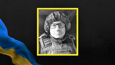 У Львові прощаються із загиблими захисниками Віктором Хмельницьким та Сергієм Кучером У Львові прощаються із загиблими захисниками Віктором Хмельницьким та Сергієм Кучером