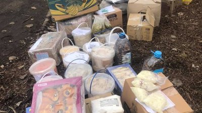 Бійці батальйону "Світязь" зустріли волинських волонтерів та нагодували борщем