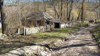 Без медпункту, магазину та дороги: на Хмельниччині є села, які й до карантину жили в ізоляції