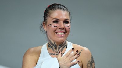 Олександра Олійникова