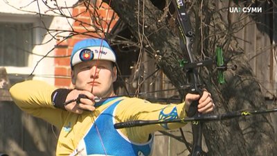 Як тренуються спортсмени-лучники в умовах карантину на Сумщині