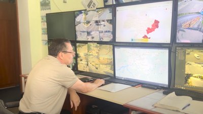 Працівник житомирського міського інформаційного центру Працівник житомирського міського інформаційного центру