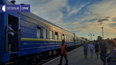 Із Сум відправився перший літній потяг "Суми-Одеса" Із Сум відправився перший літній потяг "Суми-Одеса"