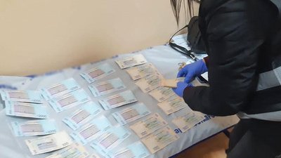У Чернігові викрили мережу продажу COVID-сертифікатів невакцинованим У Чернігові викрили мережу продажу COVID-сертифікатів невакцинованим