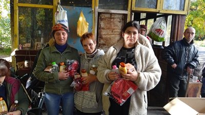 У мене немає дому. Як безхатьки виживають під час війни