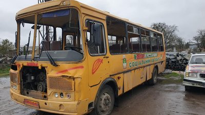 У Тростянці вийшов на рейс єдиний вцілілий комунальний автобус У Тростянці вийшов на рейс єдиний вцілілий комунальний автобус