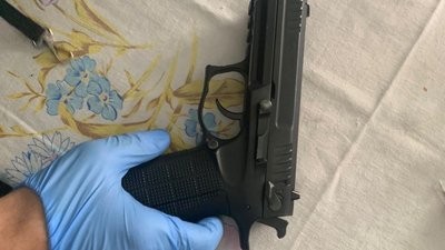 пістолет, побиття ексвійськового