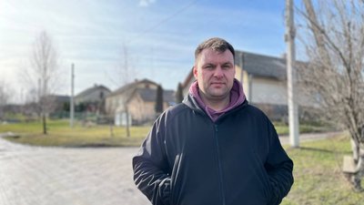 Керівник проєкту "Будинки для ВПО" Арсен Келічавий Керівник проєкту "Будинки для ВПО" Арсен Келічавий