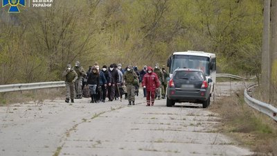 Кого звільнила Україна. Список