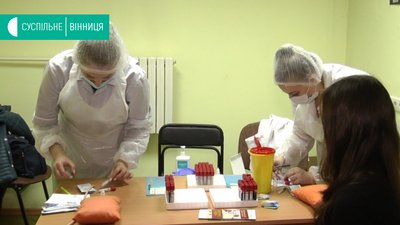 Вінницькі студенти сьогодні безкоштовно обстежувались на віл та вірусні гепатити