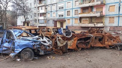 Мешканці зруйнованих будинків у Запоріжжі вимагають від влади компенсацій за житло Мешканці зруйнованих будинків у Запоріжжі вимагають від влади компенсацій за житло