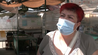 Стихійна торгівля у Рівному: чому люди з вулиці не хочуть йти на ринок Стихійна торгівля у Рівному: чому люди з вулиці не хочуть йти на ринок
