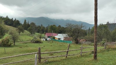 Без магазинів, шкіл та ФАПів. Як живуть люди у високогірному селі Без магазинів, шкіл та ФАПів. Як живуть люди у високогірному селі