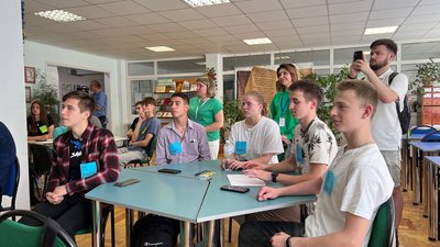 У Тернополі підлітки змагалися за мікрогрант для соціальних проєктів У Тернополі підлітки змагалися за мікрогрант для соціальних проєктів