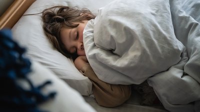 “Немає куди йти далі”. На Дніпропетровщині переселенців безкоштовно тимчасово розселяють у готелях “Немає куди йти далі”. На Дніпропетровщині переселенців безкоштовно тимчасово розселяють у готелях