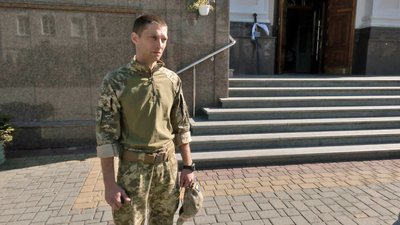 У Луцьку попрощалися з загиблим військовим Віталієм Степанишеним У Луцьку попрощалися з загиблим військовим Віталієм Степанишеним