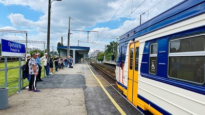 Kyiv City Express: платформи кільцевої електрички відремонтують, щоб зробити інклюзивними