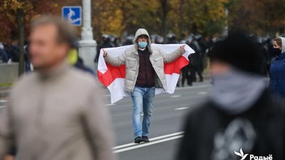 Протестна хода у Мінську Протестна хода у Мінську