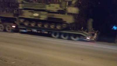 Замість Кримського моста окупанти пустили всі вантажівки через Маріуполь — Андрющенко