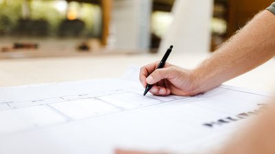 Директора підприємства підозрюють у незаконному захопленні землі у центрі Одеси
