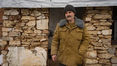 "Люди хочуть у село повертатися, а немає житла": у зруйнованому селі Білогірка на Херсонщині лишилася одна родина "Люди хочуть у село повертатися, а немає житла": у зруйнованому селі Білогірка на Херсонщині лишилася одна родина