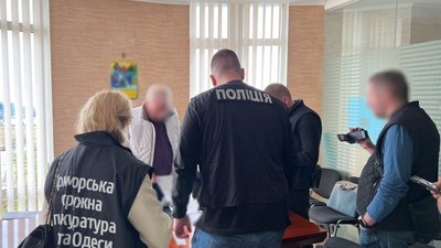 В Одесі затримали керівника медцентру за підозрою у видачі фіктивних довідок морякам