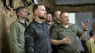 Херсонщина, Міністр оборони Євгеній Хмара
