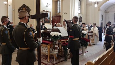 Оплески для композитора: у Львові поховали Мирослава Скорика Оплески для композитора: у Львові поховали Мирослава Скорика