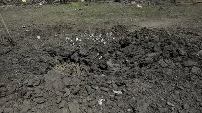 Ракетний удар поблизу Чернігова: російські війська атакували село Глузди