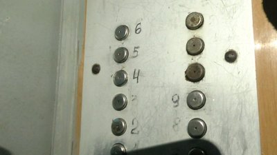Каховка: чи працюють ліфти у висотках Каховка: чи працюють ліфти у висотках