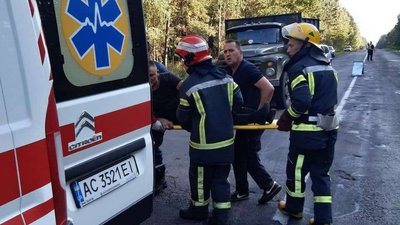 Львів'янина, який травмувався в ДТП на Волині, госпіталізували до лікарні Львів'янина, який травмувався в ДТП на Волині, госпіталізували до лікарні
