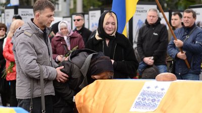 У Рівному попрощалися з військовими Андрієм Костюкевичем та Ігорем Кудріним У Рівному попрощалися з військовими Андрієм Костюкевичем та Ігорем Кудріним