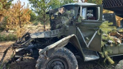 "Смерть ворогу, який прийшов на нашу землю". Бійці "десятки" оприлюднили фото знищеної техніки РФ