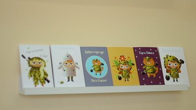 Джавеліночка, Байрактарчик, Бойові Качки: сумчанка Світлана Качуровська створює воєнних персонажів Джавеліночка, Байрактарчик, Бойові Качки: сумчанка Світлана Качуровська створює воєнних персонажів
