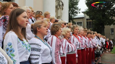 На Львівщині понад 800 хористів виконали Гімн Українських січових стрільців та встановили рекорд На Львівщині понад 800 хористів виконали Гімн Українських січових стрільців та встановили рекорд