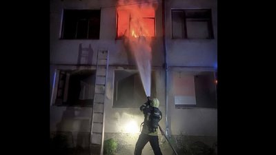 У Тернополі сталася пожежа, багатоповерхівка, недіюча будівля, рятувальники, ДСНС