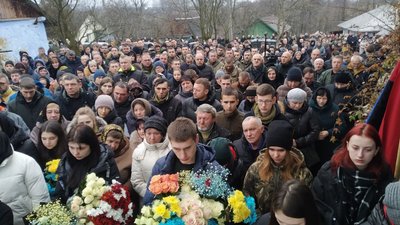 Назавжди 23. На Івано-Франківщині попрощалися з полеглим воїном Дмитром Дуткою Назавжди 23. На Івано-Франківщині попрощалися з полеглим воїном Дмитром Дуткою