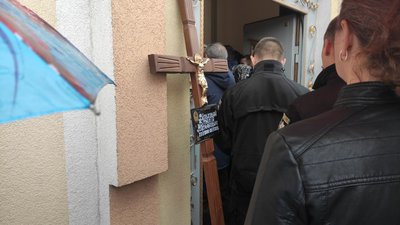 Львівщина прощається із курсантом, який загинув в авіакатастрофі на Харківщині Львівщина прощається із курсантом, який загинув в авіакатастрофі на Харківщині