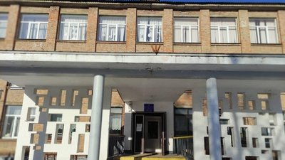 Знайшли того, хто "замінував" школи в Смілі та Черкасах Знайшли того, хто "замінував" школи в Смілі та Черкасах