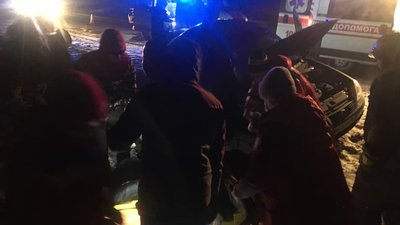 В'їхали в електроопору: на Черкащині сталася дорожньо-транспортна пригода В'їхали в електроопору: на Черкащині сталася дорожньо-транспортна пригода
