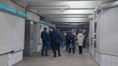 У Харкові частково відновило роботу метро — репортаж У Харкові частково відновило роботу метро — репортаж