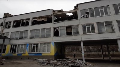 Армія РФ двома ракетами зруйнувала дві школи на Харківщині