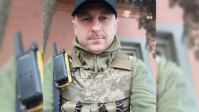 На Чернігівщині попрощалися з двома військовими — Юрієм Ландарем та Олександром Гегою На Чернігівщині попрощалися з двома військовими — Юрієм Ландарем та Олександром Гегою