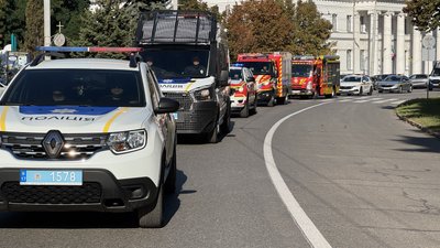 У Полтаві 29 серпня вшанували загиблих захисників автопробігом та хвилиною мовчання