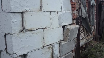 Вибиті вікна та зруйновані стіни — військові РФ обстріляли прикордонне село Ободи на Сумщині Вибиті вікна та зруйновані стіни — військові РФ обстріляли прикордонне село Ободи на Сумщині