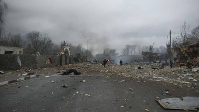 У кількох селах Київщини через обстріли люди залишились без тепла, електрики й постачання їжі
