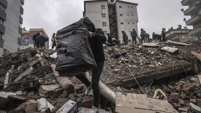 Землетрус в Туреччині: МЗС знайшло шістьох українців, з якими зник зв'язок, ще понад двадцять шукають